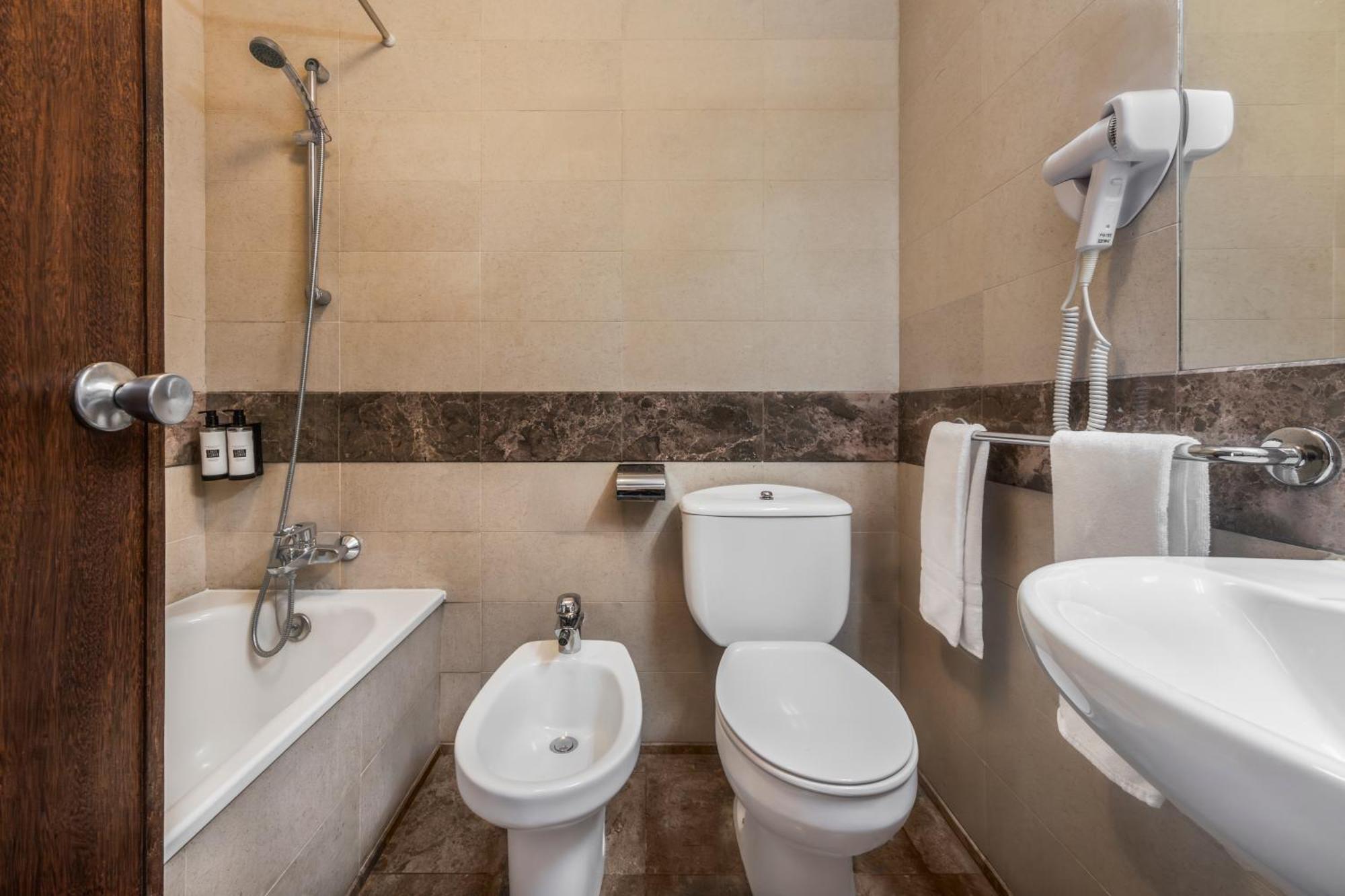 Crisol Tres Pastorinhos Hotel Fatima Ngoại thất bức ảnh